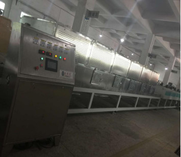 Устройства для вакуумной сушки микроволнов в диапазоне 50-200C для промышленных применений