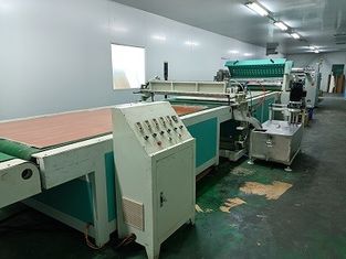 Усовершенствованная технология 1320 мм Машина для покрытия штор 6000 мм × 2200 мм × 1400 мм Размер