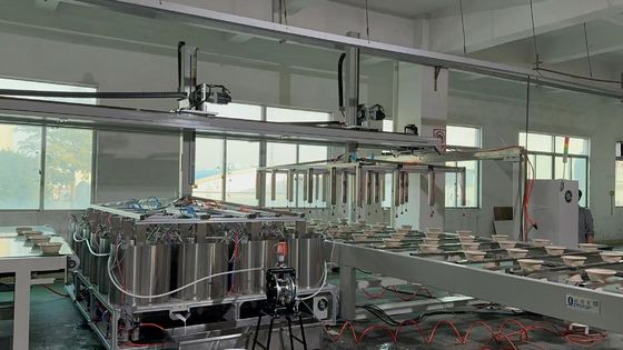 Высокоскоростная производственная линия для нанесения внутреннего покрытия на столовые приборы, подносы и миски из формованной целлюлозы