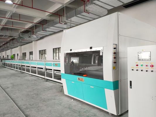 Автоматизированная система распылительного покрытия для формованной целлюлозы.