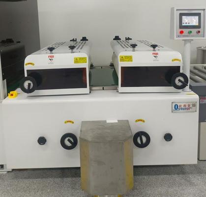 Машина для высокоблестящего и однородного покрытия поверхности