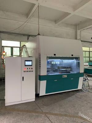 360° роторная распылительная машина для формованной пульпы и покрытия поверхностей мебельных плит - настраиваемый путь распыления