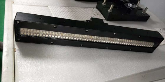 Скорость отверждения 1-10 м/мин Система отверждения UV LED с воздушным охлаждением для точной отверждения