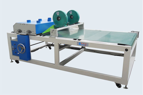 Coater ролика пятна ультрафиолетовый для машины 5m/Min L650mm печатания цифров/удаления пыли