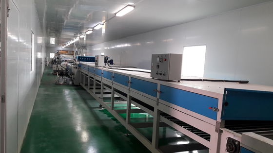 Залакируйте покрывая ультрафиолетовый крася транспортер PVC машины 2.5m