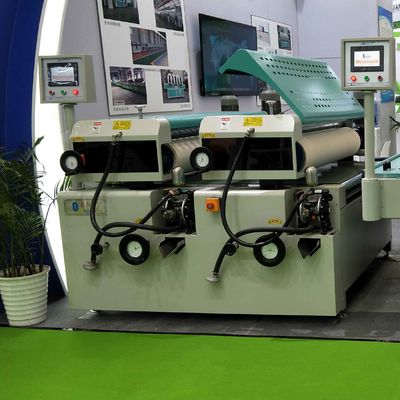 крен ширины 1320mm эффективный для того чтобы свернуть пользу MDF лакировочной машины 5m/Min