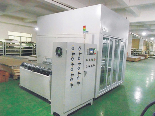 Мотор сервопривода 60KW Мицубиси распыляет оборудование для нанесения покрытия для панели двери