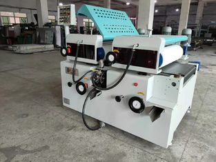 Прецизионная двухвалковая лакировальная машина для ПВХ, мебели и металлических панелей с настраиваемой толщиной покрытия