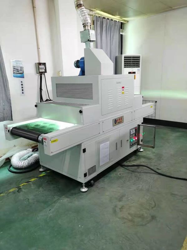 Компактная УФ-очистительная машина для плоских панелей