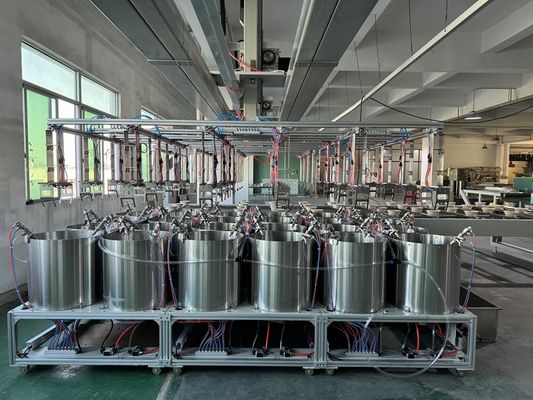 24-станционная вращающаяся линия покрытия для внутреннего покрытия целлюлозной формы.