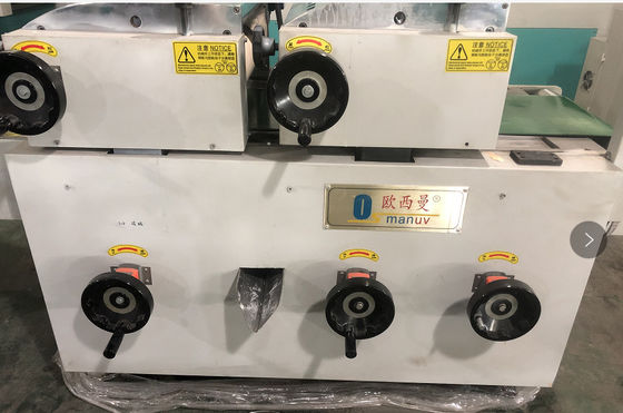 Оборудование для нанесения покрытия на роликах на скоростном уровне 0-20 м/мин